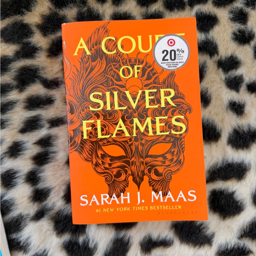A Court of Silver Flames Book
